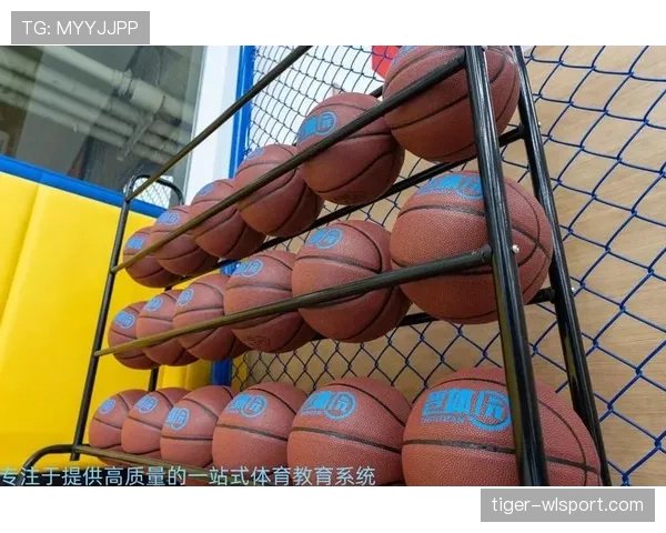 篮球发球规则解读:从界外发球到何时执行技术犯规发球 篮球发球规则解读:从界外发球到何时执行技术犯规发球